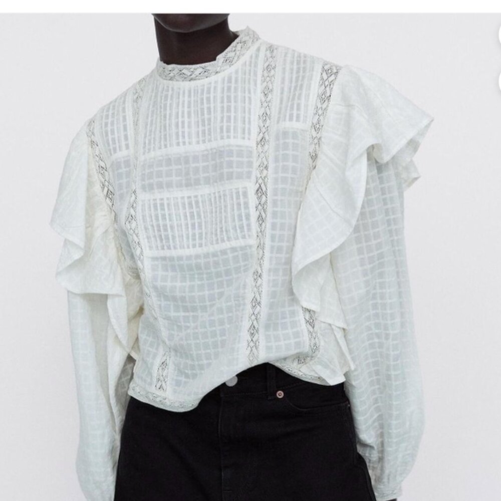 Zara Lace Insert Top with Ruffles on the Sides of the Shoulder Size S pre-loved